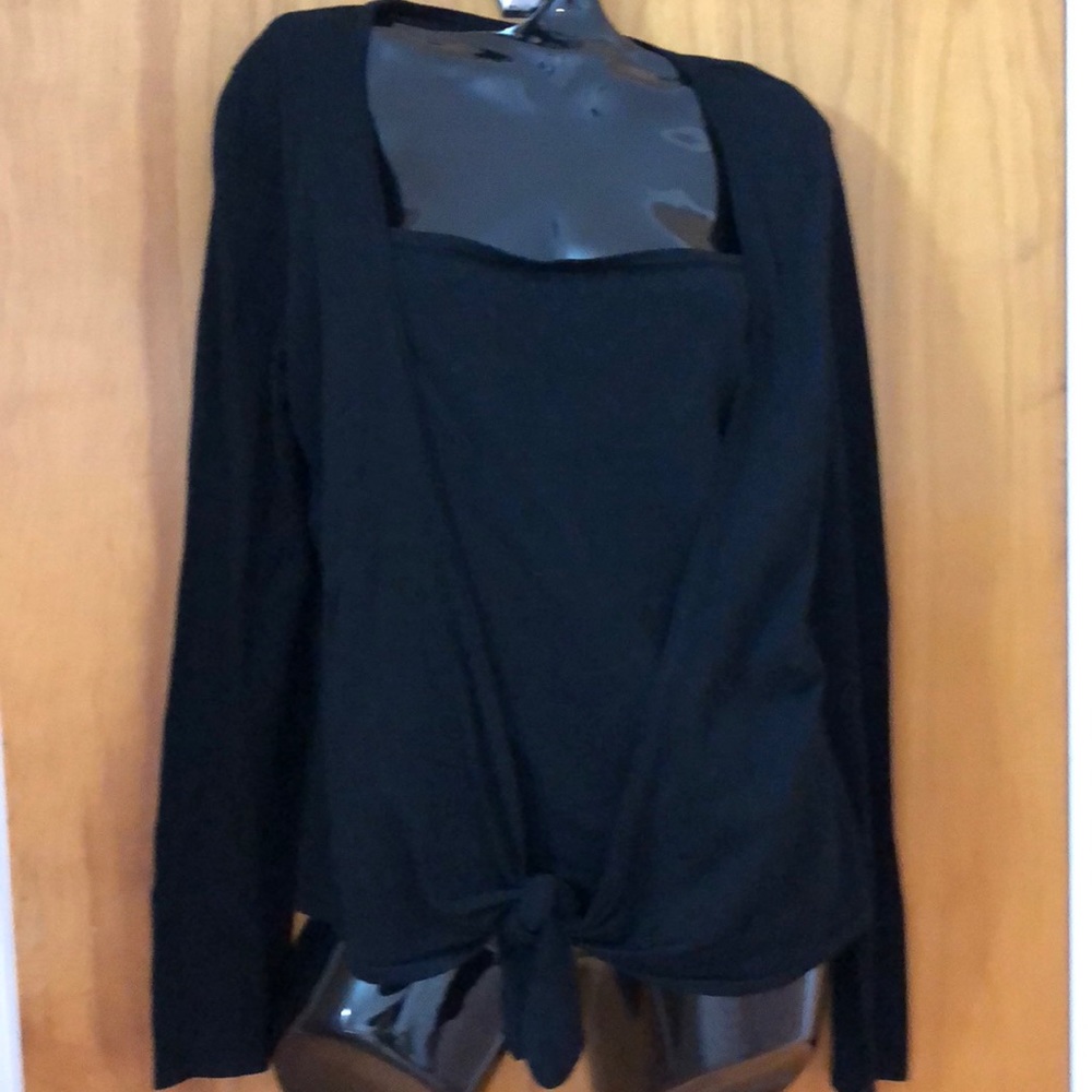 Rayon blend top by Vertigo